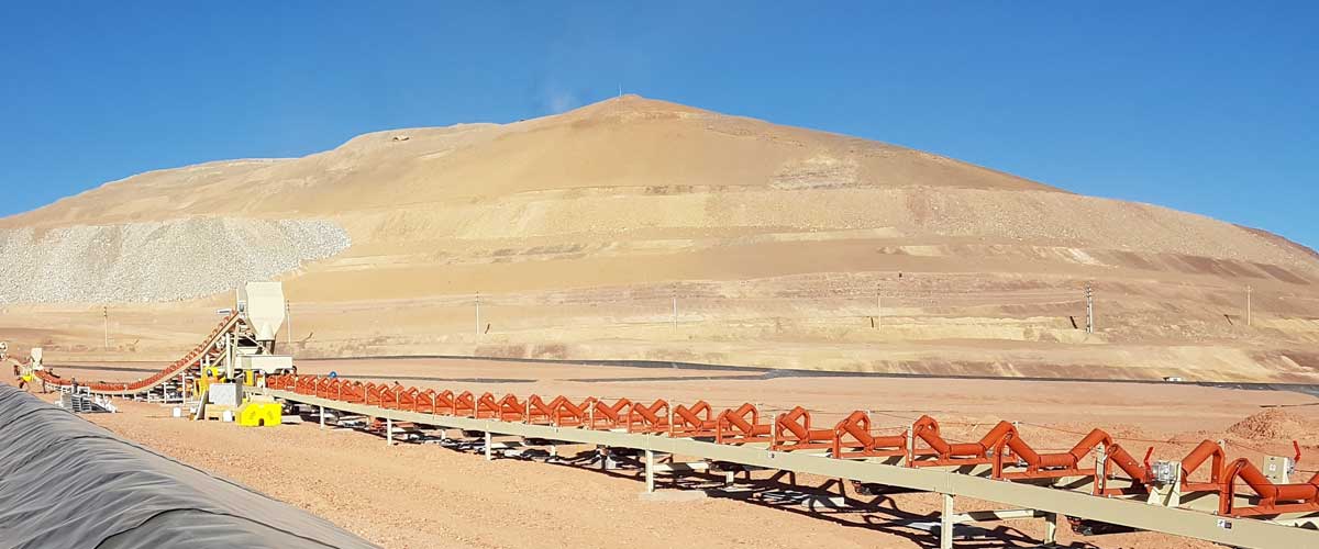 Minería en lindero. Salta, Argentina.